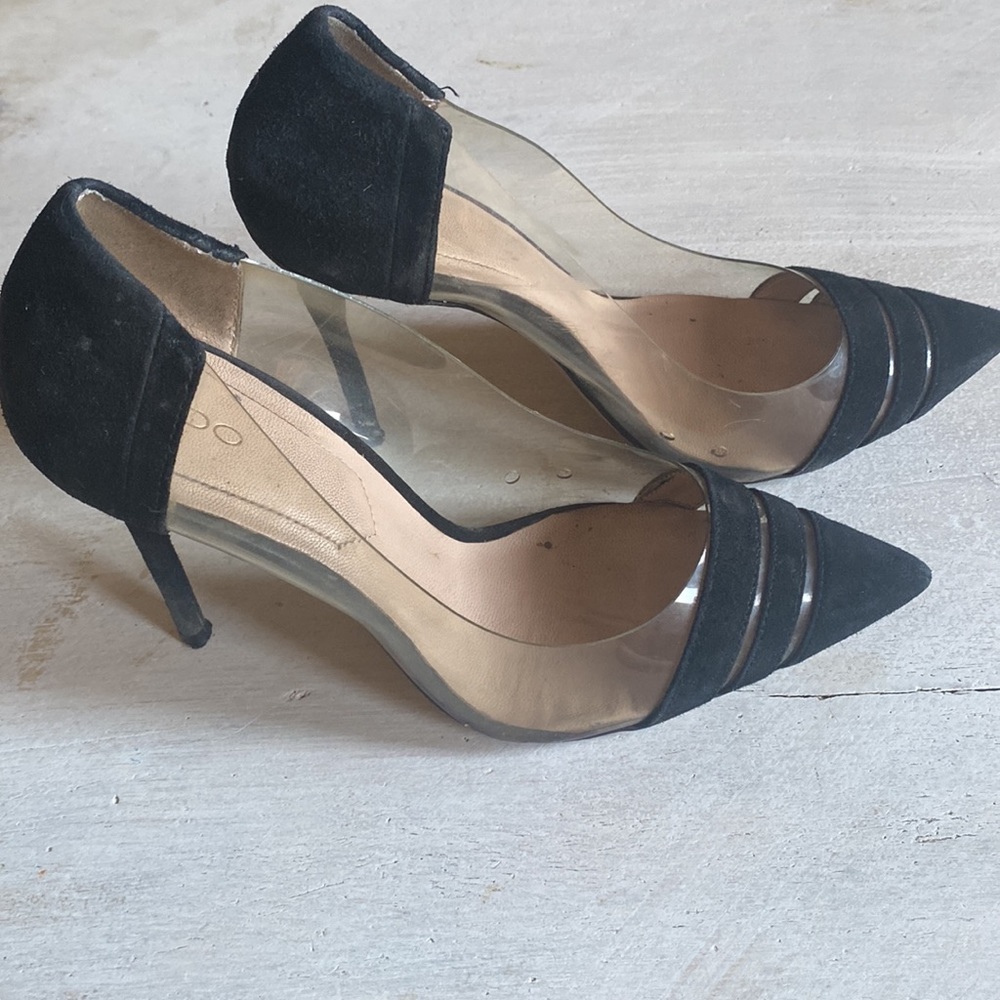 Heels - Picture 2 of 5